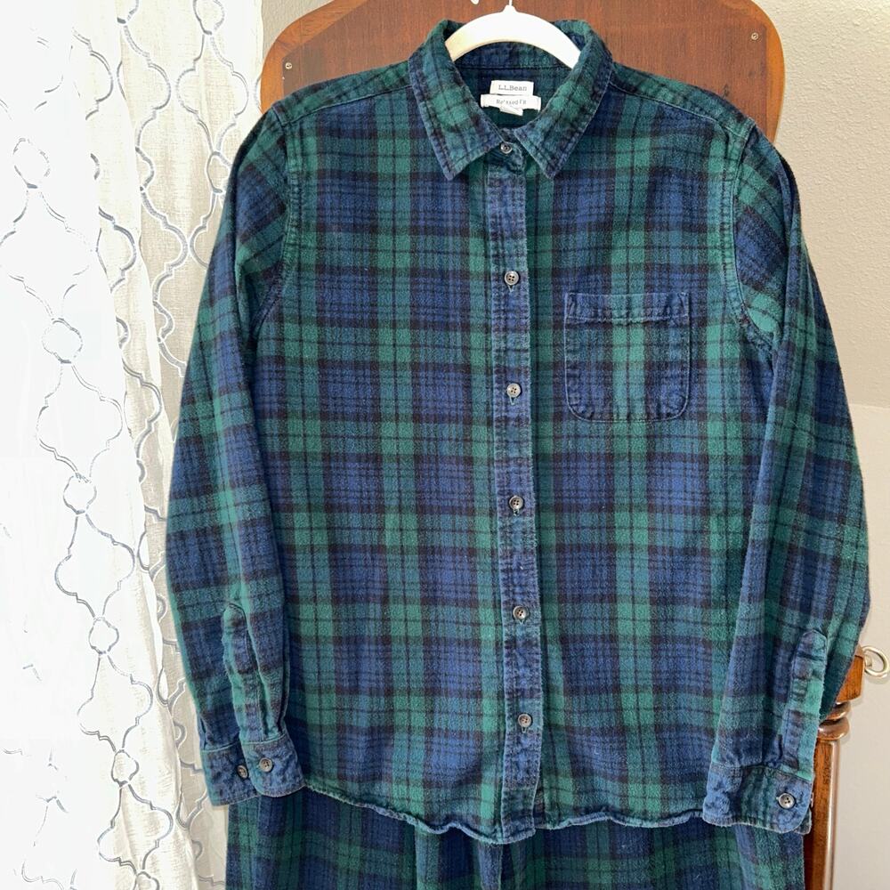 L.L. LL Bean Medium flannel pajama top green plaid button down